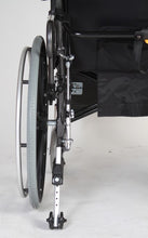 ALRW2011P  Aluminum Obese Reclining Wheelchair